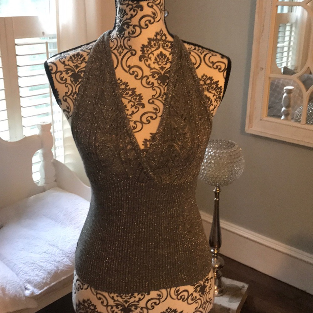 Halter top